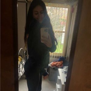 Meet your Posher, Ava